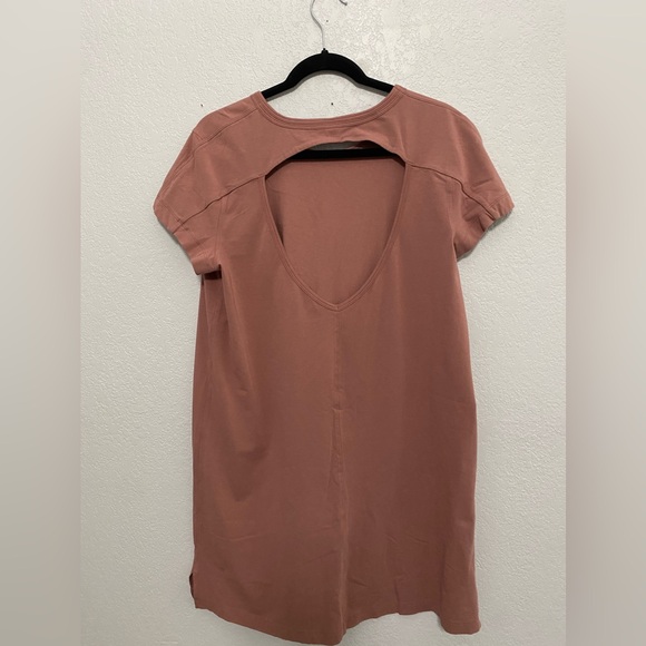 Lululemon Day Tripper Dress - Picture 4 of 5